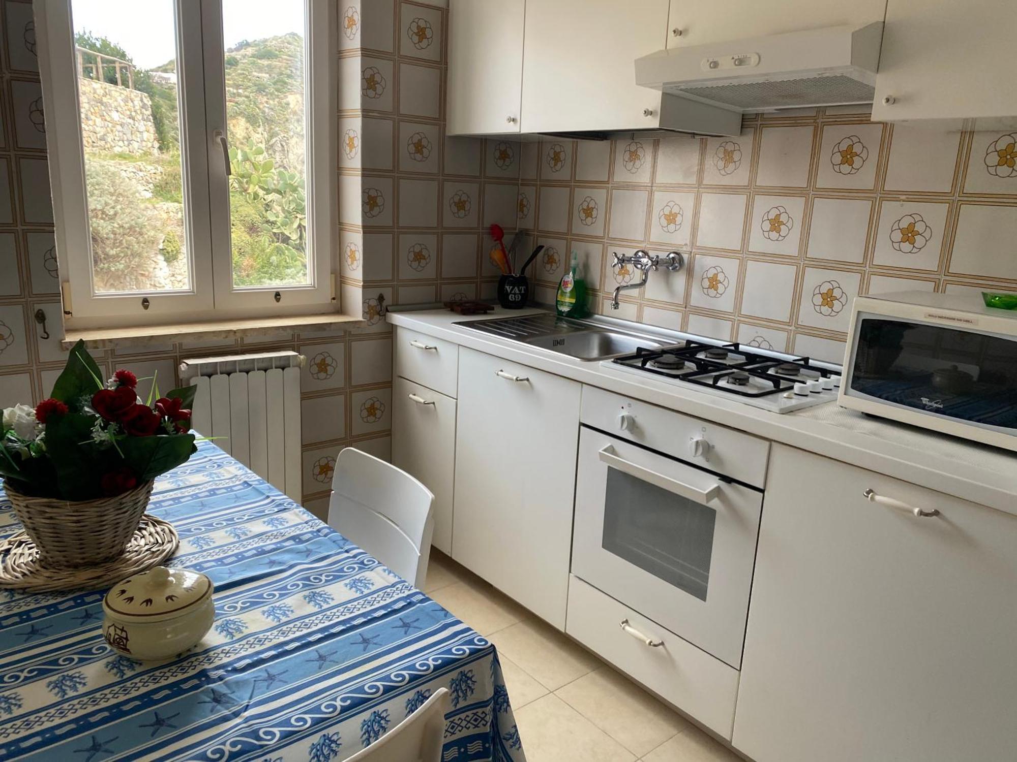 Ponzamania Bacio Del Sole Apartment